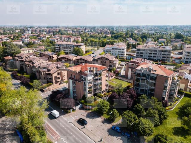 Appartamento in vendita di 119 m² in Strada Argini Parma, 10