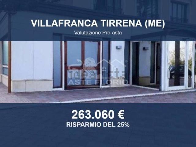 Appartamento in vendita di 1209 m² in Via Antonello da Messina, 96