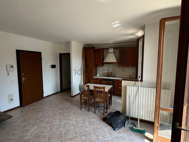 Appartamento in vendita di 120000 m² in Via XXIV Maggio