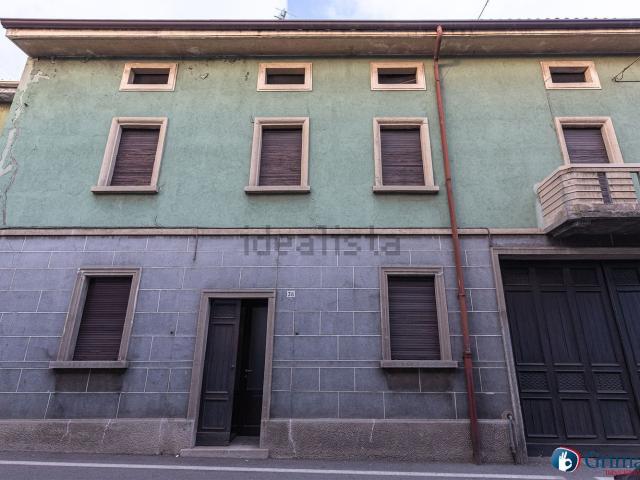 Appartamento in vendita di 1200 m² in Via Piave, 38