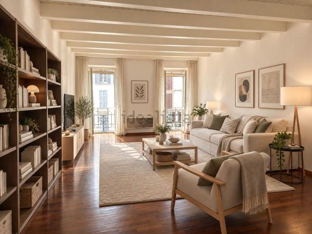 Appartamento in vendita di 120 m² in Via Giacomo Anghileri, 15