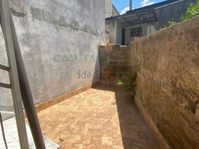 Appartamento in vendita di 120 m² in Via Giano Anisio Umanista