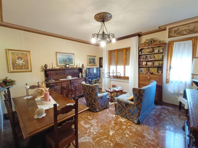 Appartamento in vendita di 120 m² in Via dei Macelli