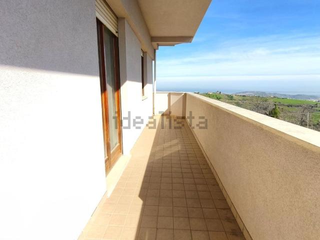 Appartamento in vendita di 120 m² in Via Aldo Moro