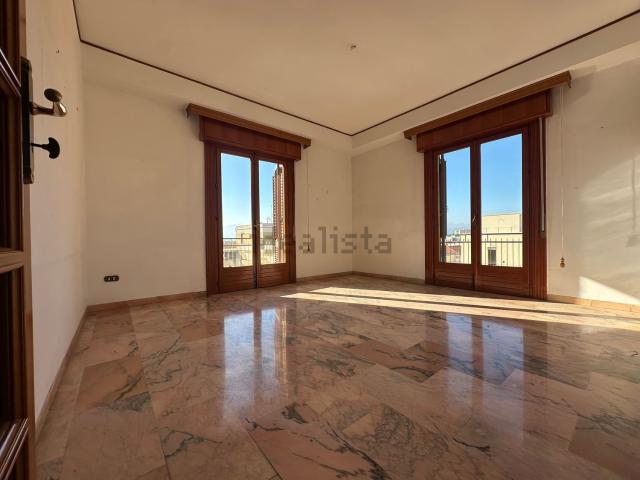 Appartamento in vendita di 120 m² in Traversa Ventitreesima, 34
