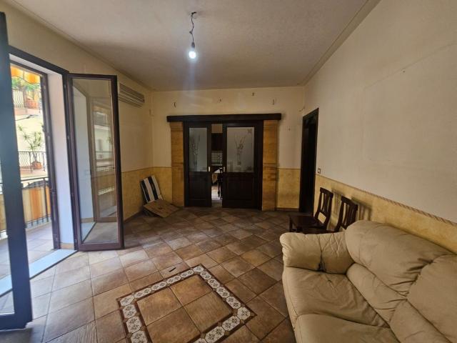 Appartamento in vendita di 120 m² in Via C. Monteverdi, 24