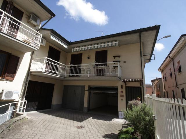 Appartamento in vendita di 120 m² in Via C.ne Pesatori