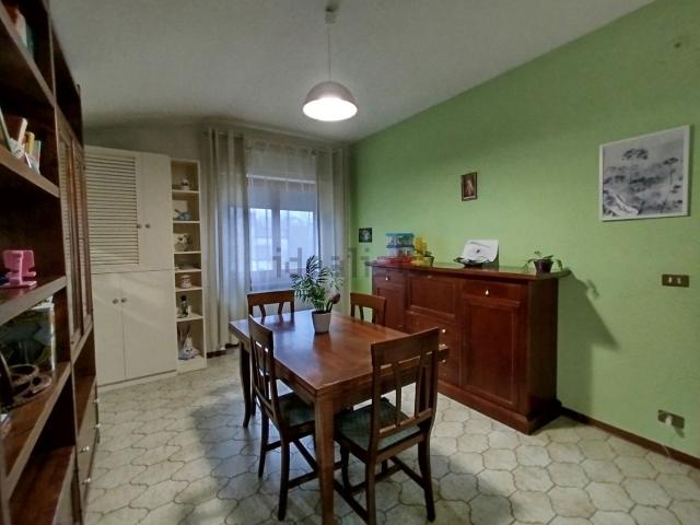 Appartamento in vendita di 120 m² in Via Colle Granaro, 1