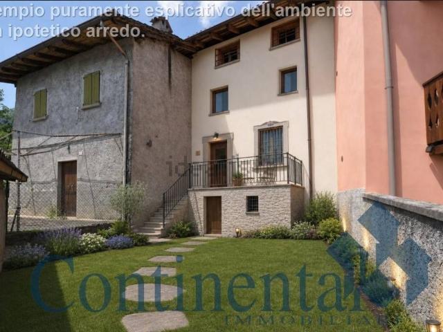 Appartamento in vendita di 120 m² in Via Cornalita, 74