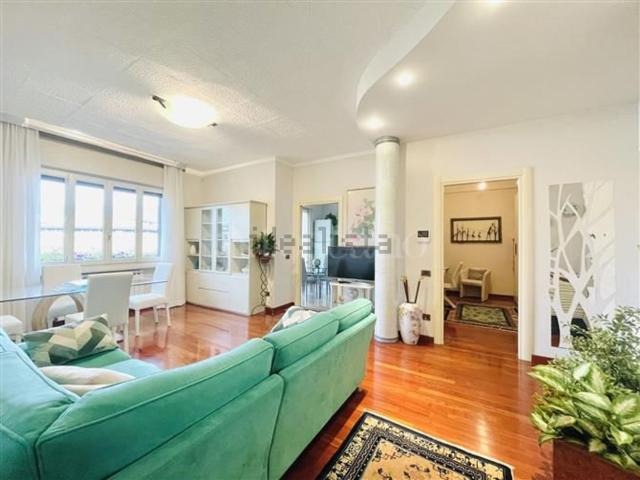 Appartamento in vendita di 120 m² in Via Costalunga