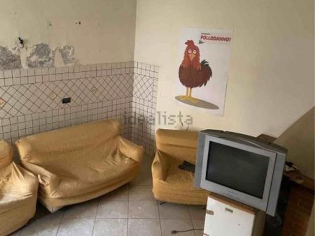 Appartamento in vendita di 120 m² in Via Costanzo