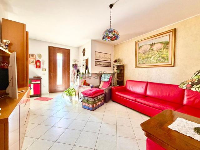 Appartamento in vendita di 120 m² in Via Cavour