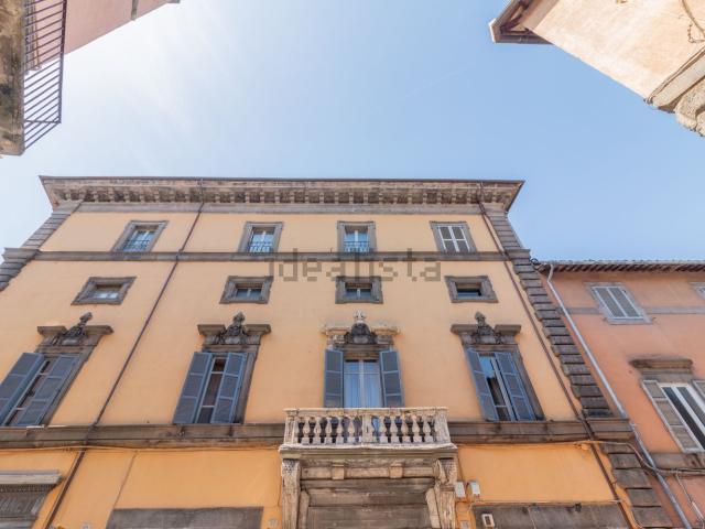 Appartamento in vendita di 120 m² in Via Cavour, 67