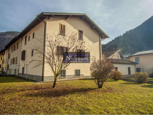 Appartamento in vendita di 120 m² in Via Cadoriano, 3