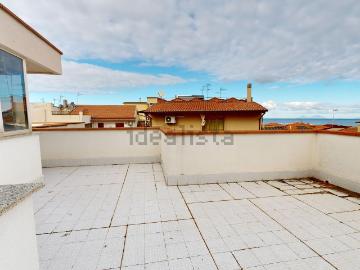 Appartamento in vendita di 120 m² in Via Caltanissetta