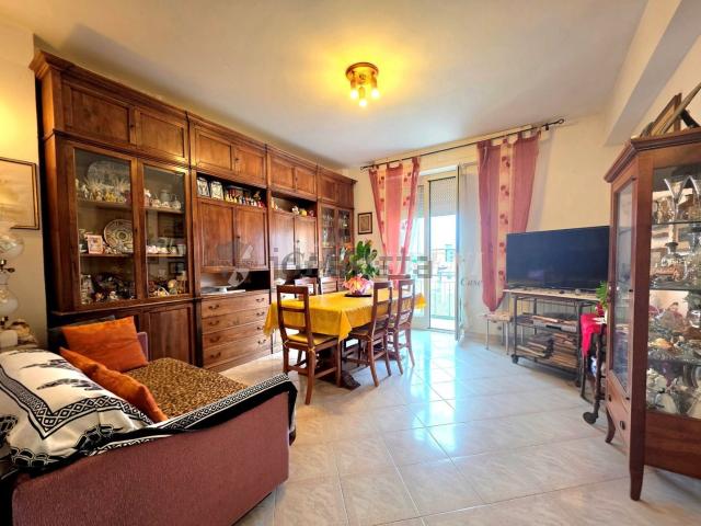 Appartamento in vendita di 120 m² in Via Campania, 21