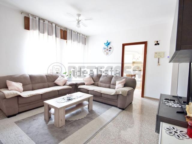 Appartamento in vendita di 120 m² in Via Campanile, 11