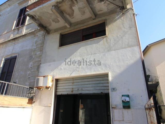 Appartamento in vendita di 120 m² in Via Canale Doria, 12
