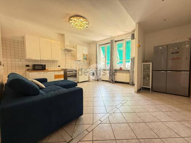Appartamento in vendita di 120 m² in Via Canevari, 52