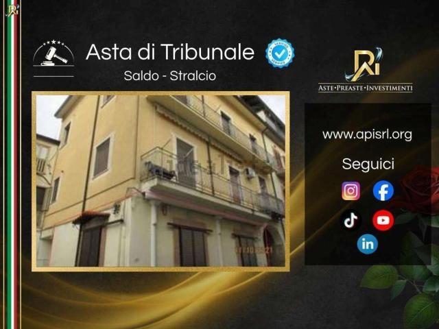 Appartamento in vendita di 120 m² in Via Capone, 90