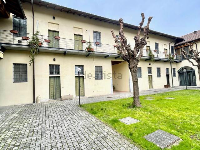 Appartamento in vendita di 120 m² in Via Carlo D&apos Adda