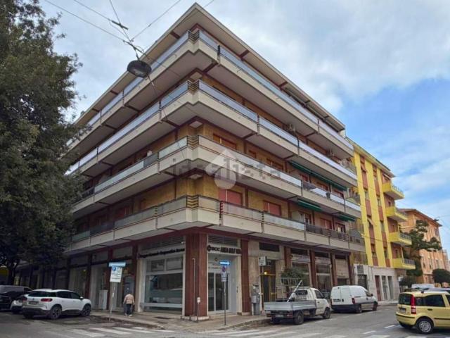 Appartamento in vendita di 120 m² in Via Carlo Maratta, 32
