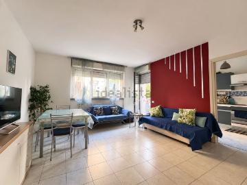 Appartamento in vendita di 120 m² in Via Carlo Perini, 19