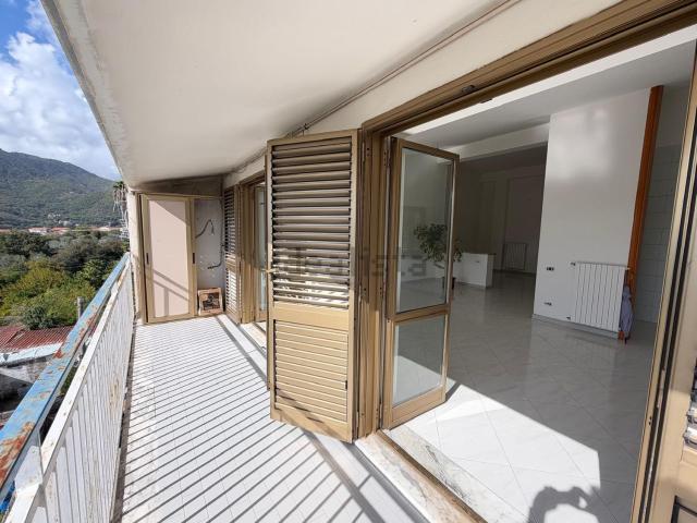 Appartamento in vendita di 120 m² in Via Casa Scuoppo, 51