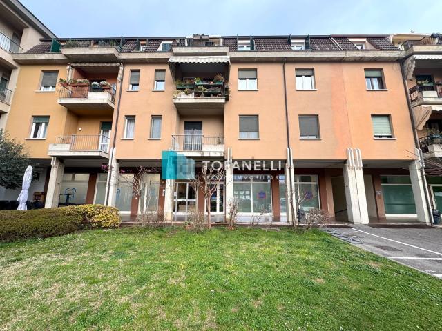 Appartamento in vendita di 120 m² in Via Castegnino