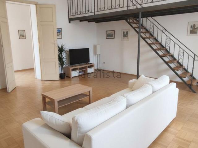 Appartamento in vendita di 120 m² in Via Castelli