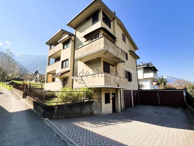 Appartamento in vendita di 120 m² in Via Cerri