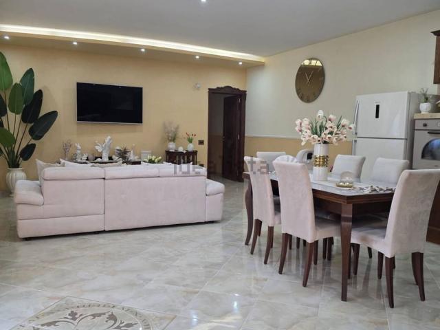 Appartamento in vendita di 120 m² in Via Cesare Augusto