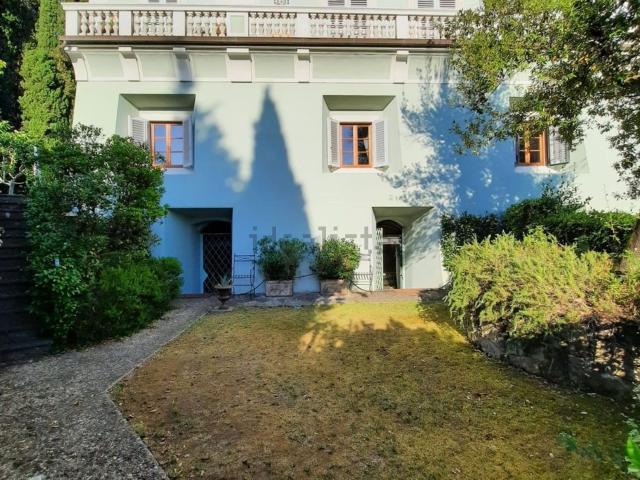 Appartamento in vendita di 120 m² in Via Chiantigiana per Ferrone