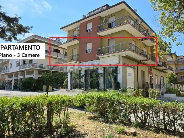 Appartamento in vendita di 120 m² in Via Cristoforo Colombo, 47