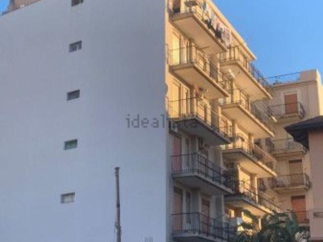 Appartamento in vendita di 120 m² in Via Cristoforo Colombo, 7