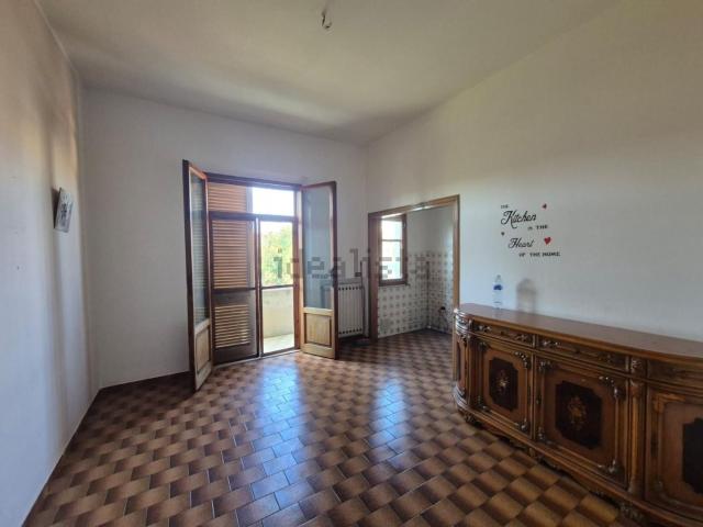 Appartamento in vendita di 120 m² in Via Curtatone e Montanara