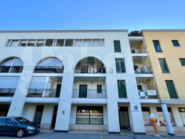 Appartamento in vendita di 120 m² in Via A. Sommariva, 14