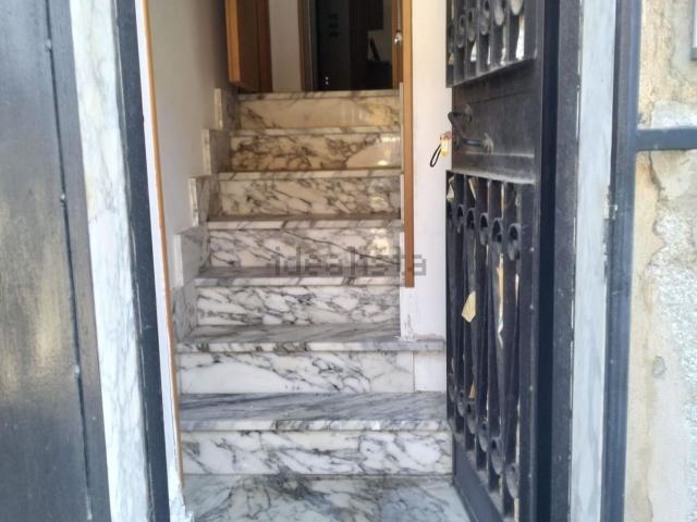 Appartamento in vendita di 120 m² in Via Amendola