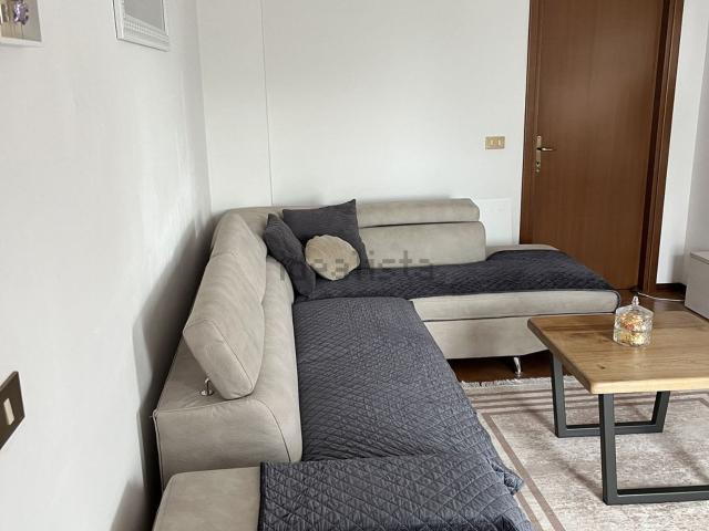 Appartamento in vendita di 120 m² in Via Amendola, 4
