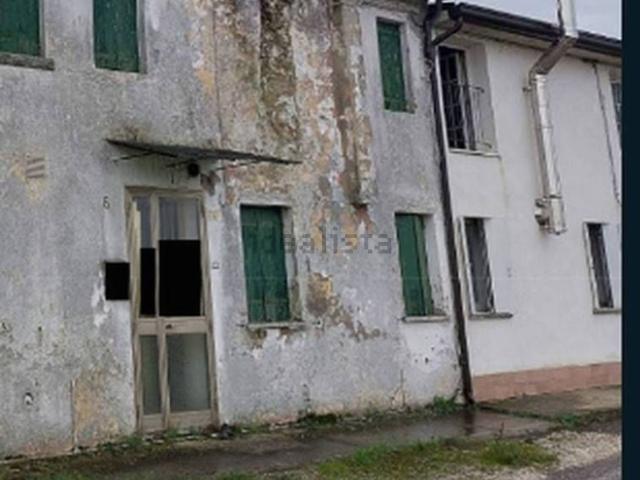 Appartamento in vendita di 120 m² in Via Anconetta