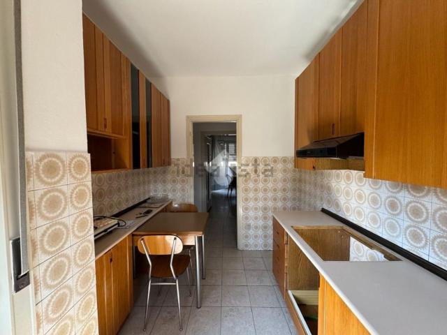Appartamento in vendita di 120 m² in Via Andrea Zubani, 3