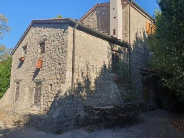 Appartamento in vendita di 120 m² in Via Abbadia, 45