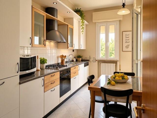 Appartamento in vendita di 120 m² in Via Adriano Aducco, 13