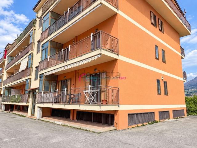 Appartamento in vendita di 120 m² in Via Alcide De Gasperi