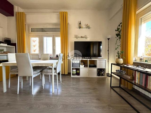 Appartamento in vendita di 120 m² in Via Alcide de Gasperi, 4