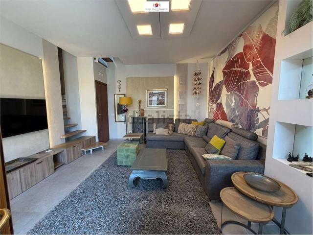 Appartamento in vendita di 120 m² in Via Aliprandi