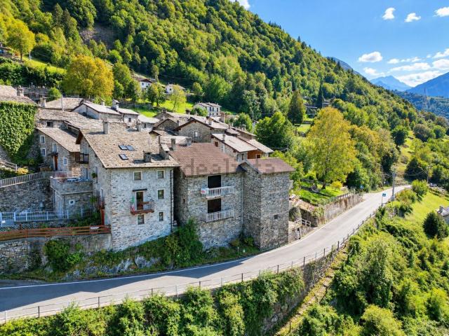 Appartamento in vendita di 120 m² in Via Arzo