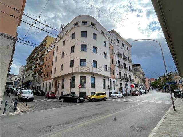 Appartamento in vendita di 120 m² in Via Asinio Herio, 97