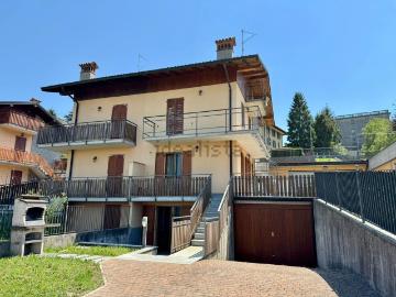 Appartamento in vendita di 120 m² in Via Botto