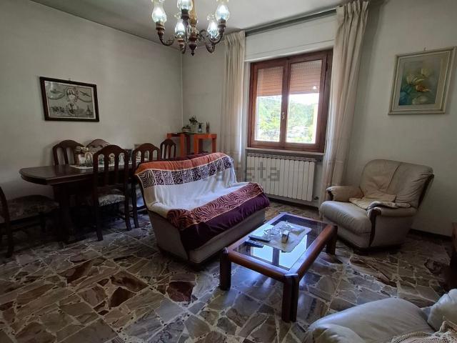 Appartamento in vendita di 120 m² in Via Borri Pio